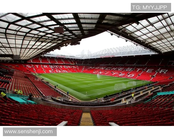 曼联球星足球壁纸精选展示 展现红魔传奇风采与球场激情